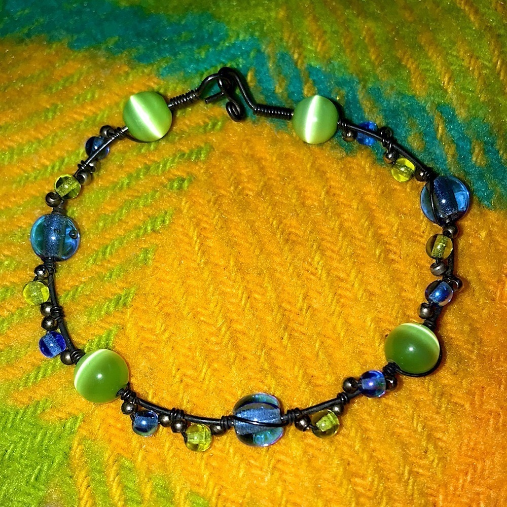 ❤️2/$15 VINTAGE FAIRYCORE BEADED BRACELET
